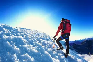 Best Peak Climbing Season In Nepal